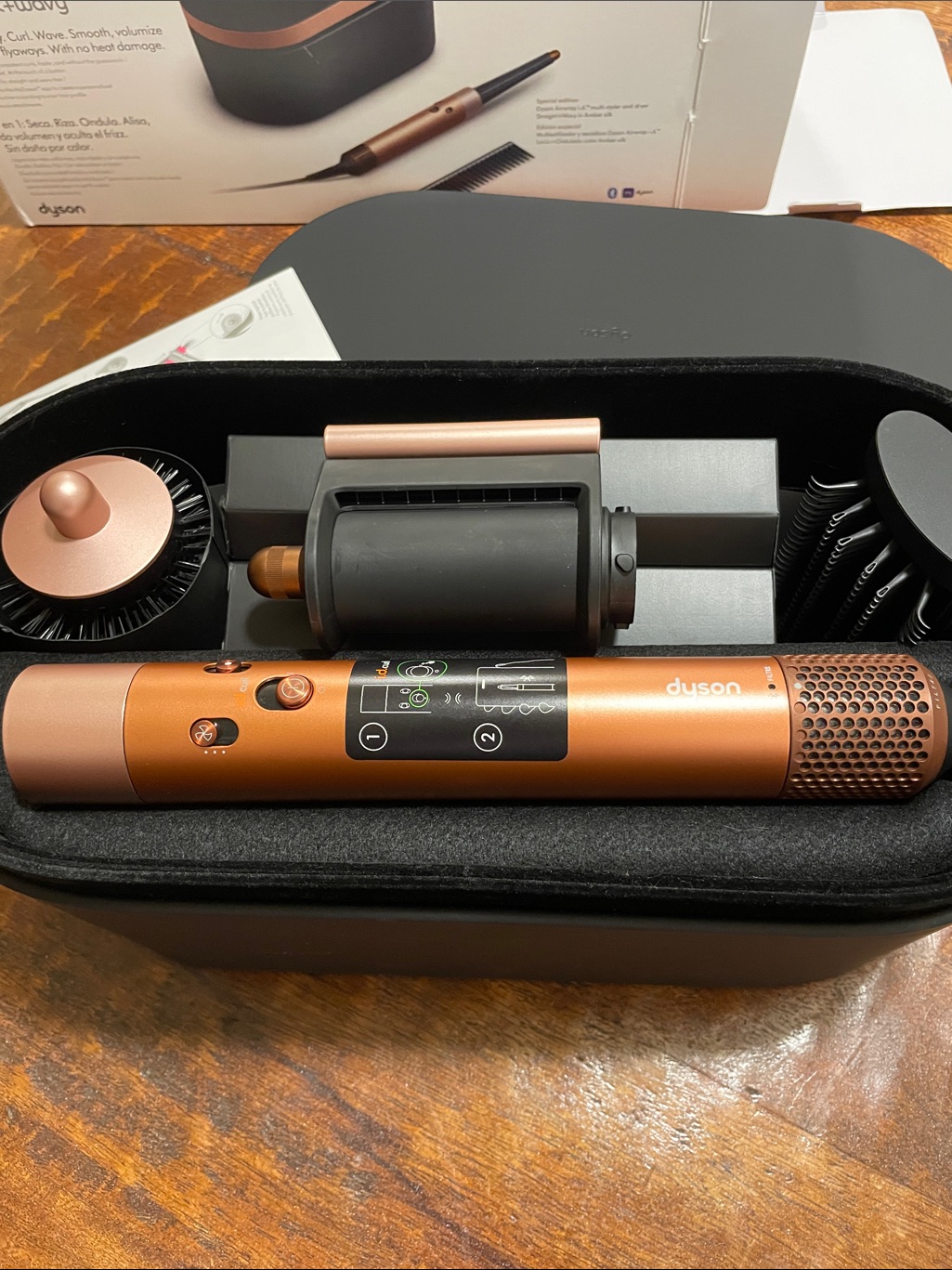 Dyson Airwrap ID StraightWavy Color Copper And Black
